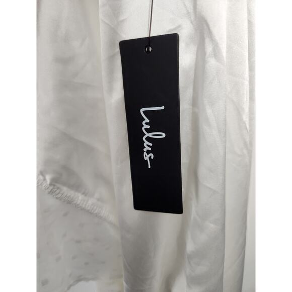 Lulu's White Wrap Dress Womens Size Large L *NWT - Picture 5 of 5